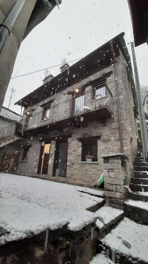 Locanda Del Sasso Rooms Crodo Exterior photo