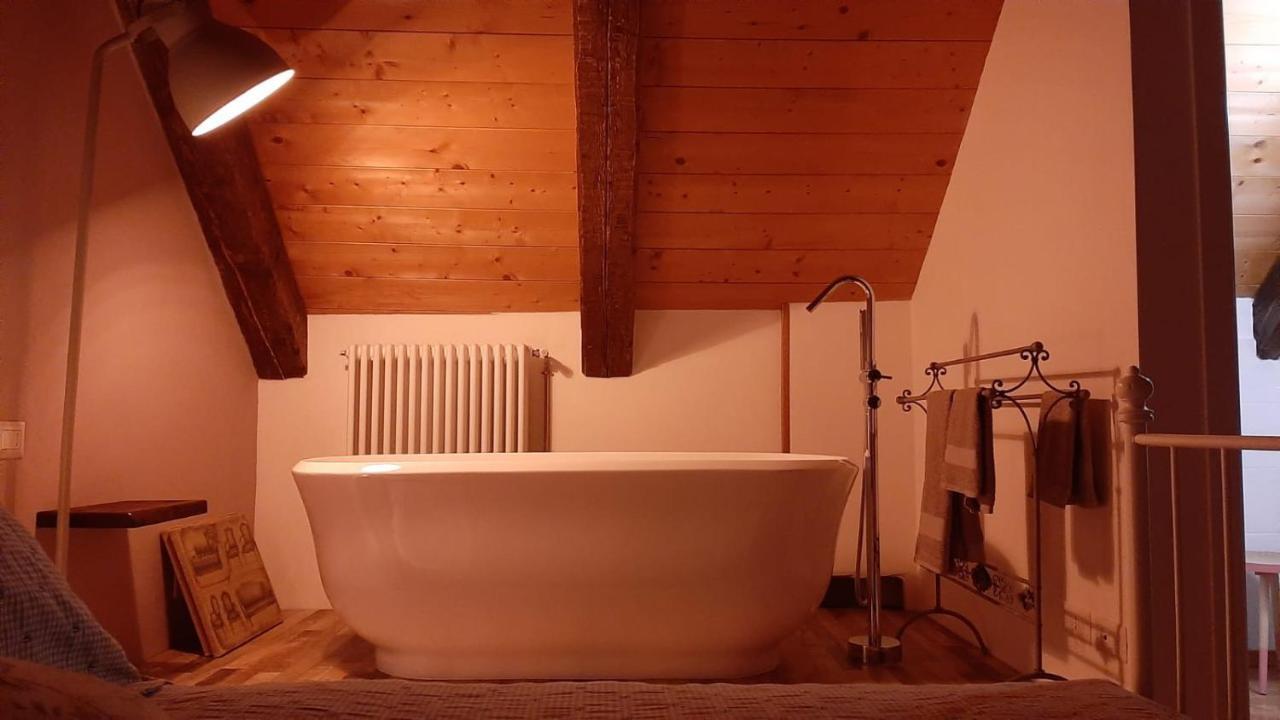 Locanda Del Sasso Rooms Crodo Exterior photo